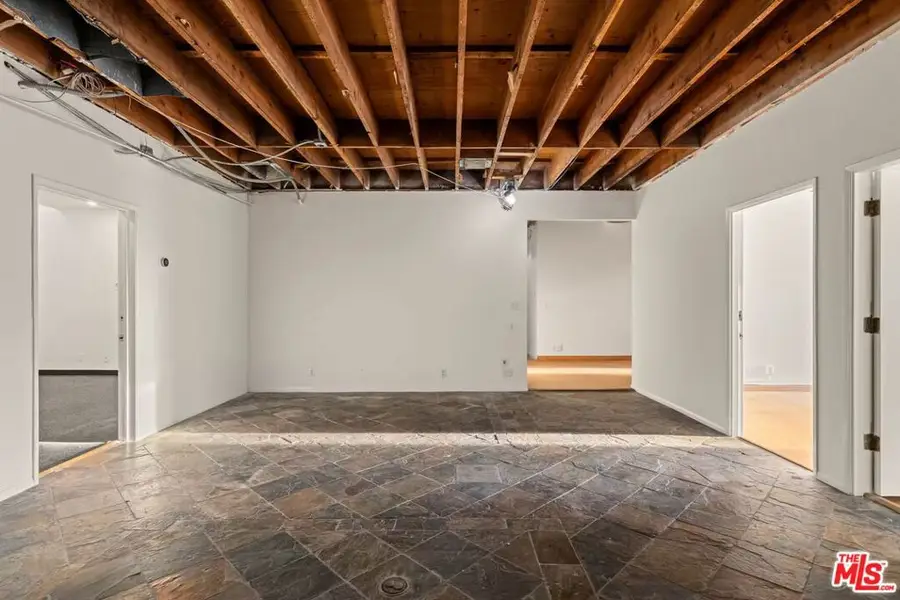 2951 Lincoln Boulevard, Santa Monica, CA 90405 - #3