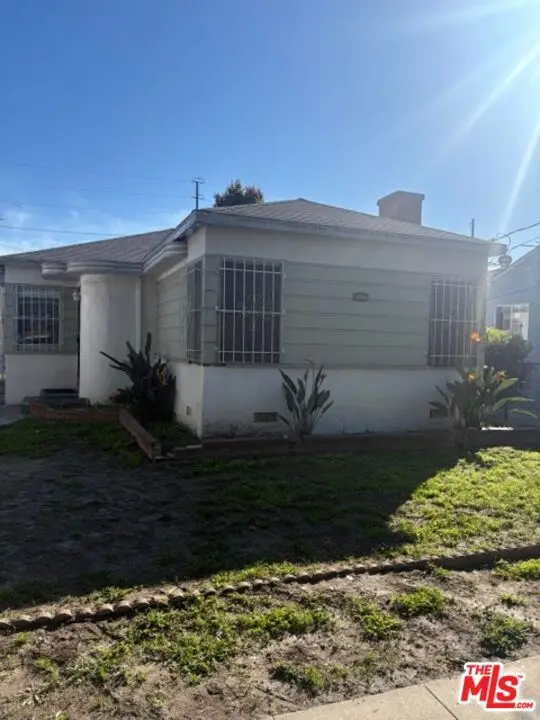 1104 W 58th Street, Los Angeles, CA 90037 - #1