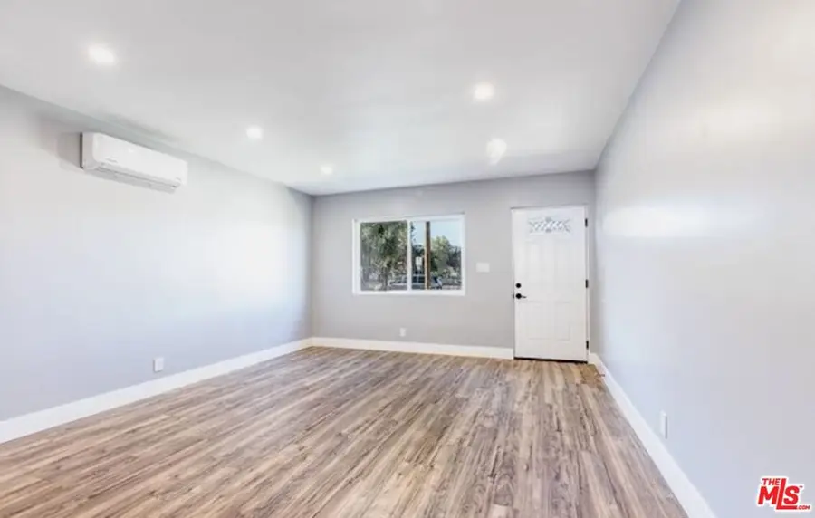 24242 Pine Street, Newhall, CA 91321 - #2