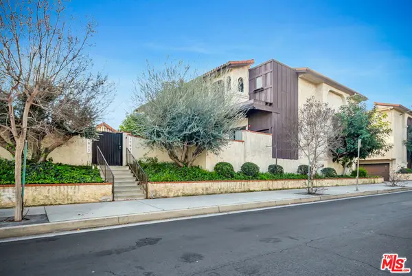 17824 Killion Street #G, Encino, CA 91316