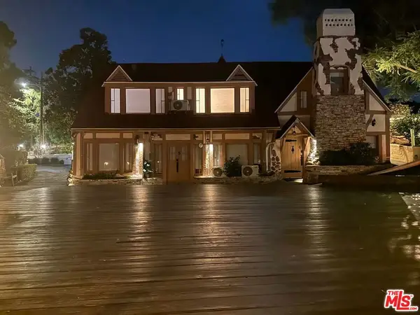 23031 8th Street, Newhall, CA 91321