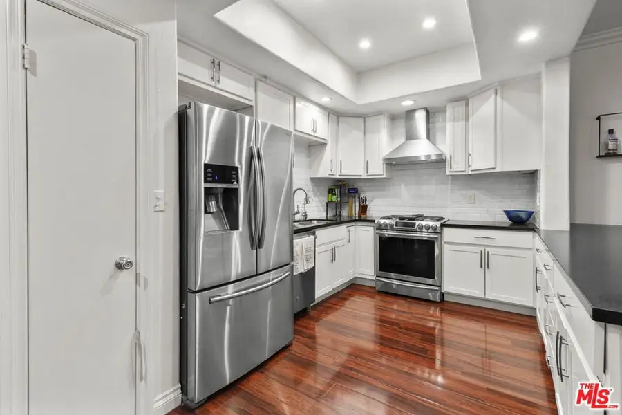 4477 Woodman Avenue #109, Sherman Oaks, CA 91423 - #2