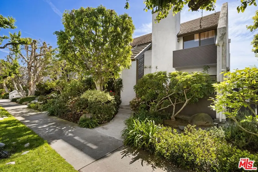 10720 Ohio Avenue #8, Los Angeles, CA 90024 - #2