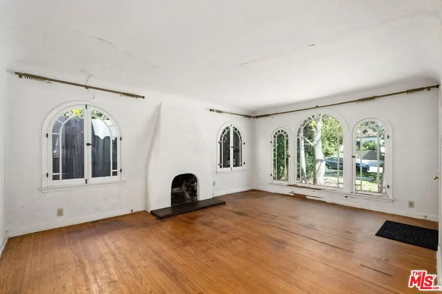 704 17th Street, Santa Monica, CA 90402 - #2