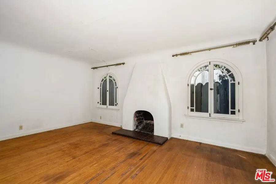 704 17th Street, Santa Monica, CA 90402 - #3