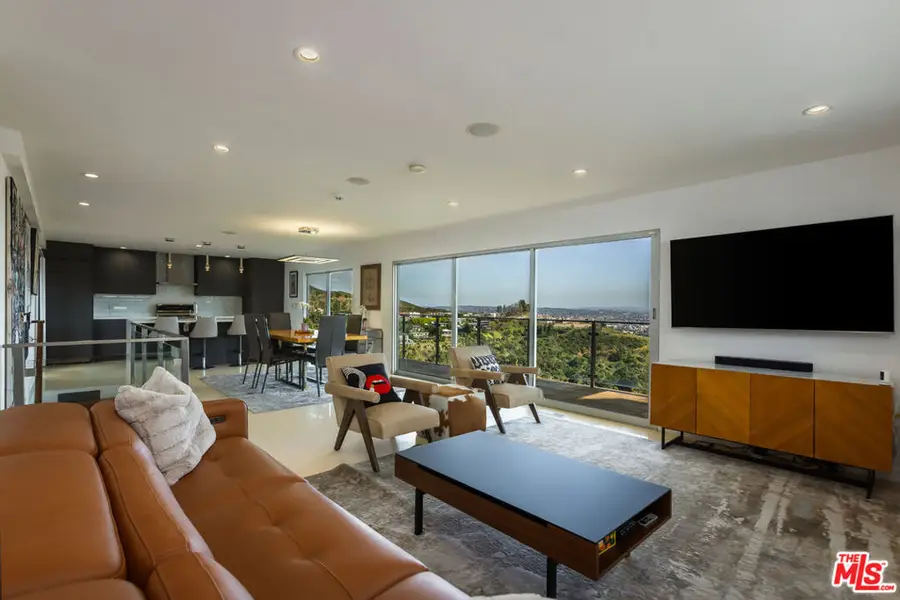 8171 Mannix Drive, Los Angeles, CA 90046 - #2