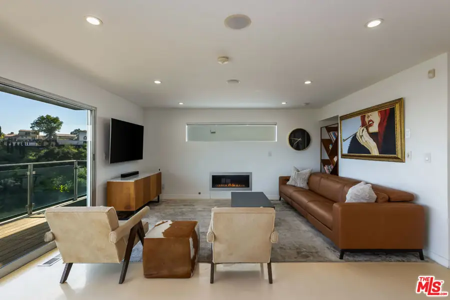 8171 Mannix Drive, Los Angeles, CA 90046 - #3