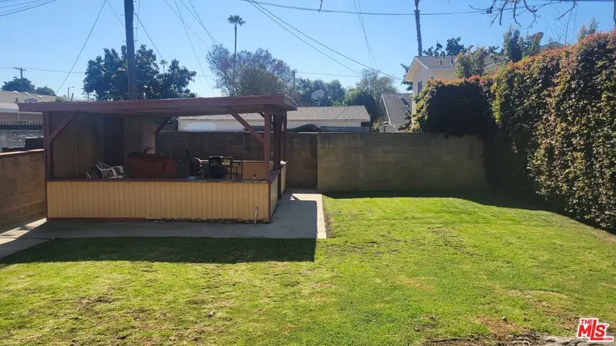 3530 W 27th Street, Los Angeles, CA 90018 - #3