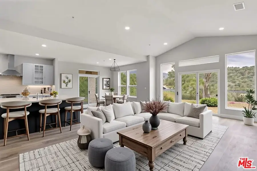 29300 Horsethief Drive, Tehachapi, CA 93561 - #2