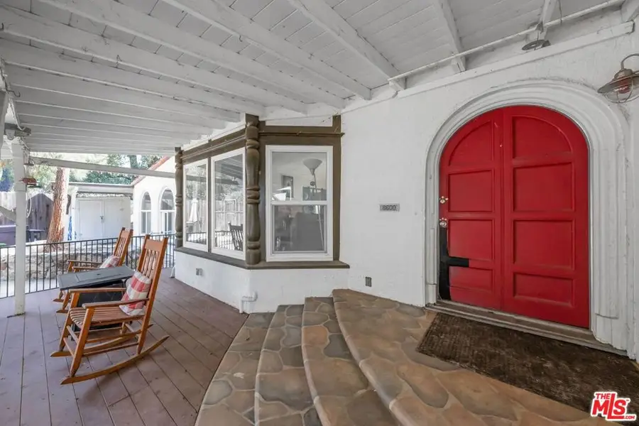 8600 La Tuna Canyon Road, Sun Valley, CA 91352 - #3