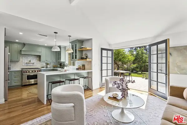 744 New York Drive, Altadena, CA 91001