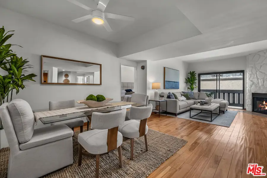 8162 Manitoba Street #202, Playa Del Rey, CA 90293 - #2