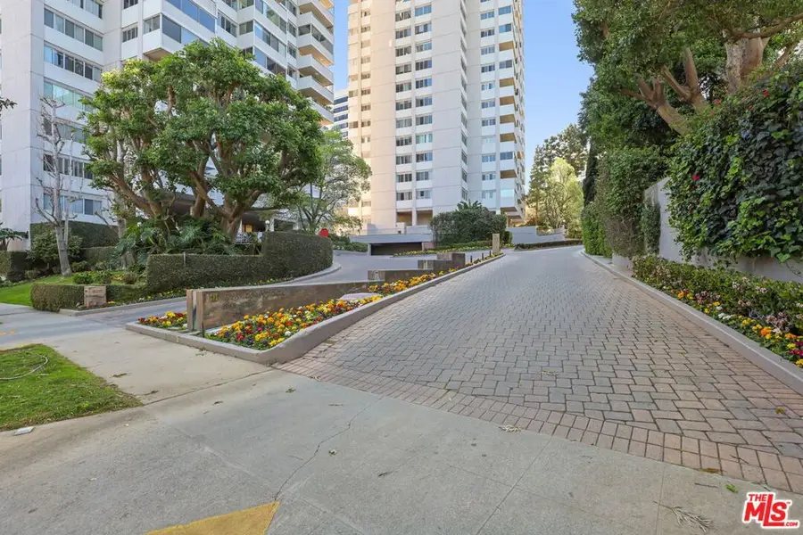 865 Comstock Avenue #7D, Los Angeles, CA 90024 - #2