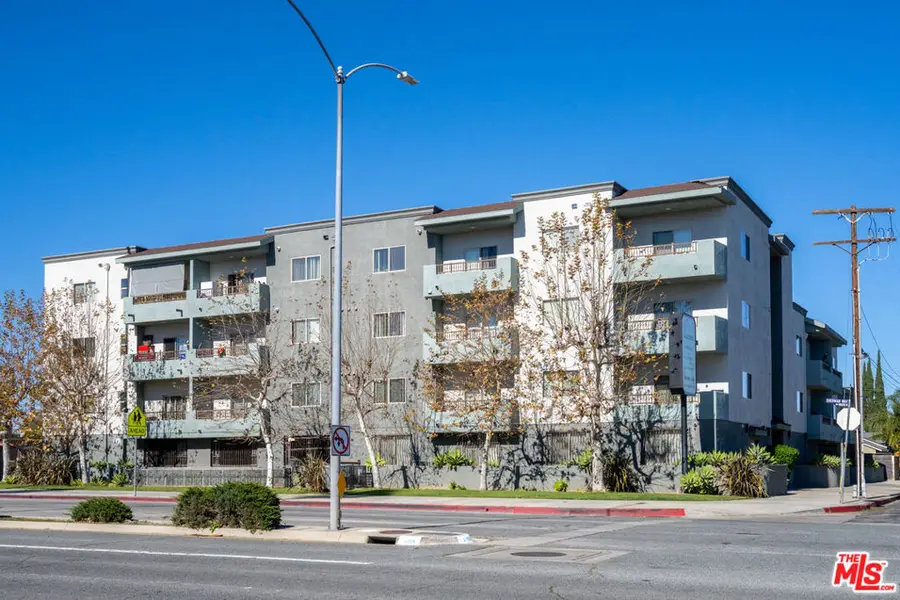 7203 Rubio Avenue, Van Nuys, CA 91406 - #2