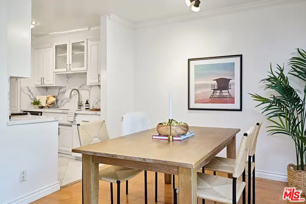 1831 Barry Avenue #4, Los Angeles, CA 90025