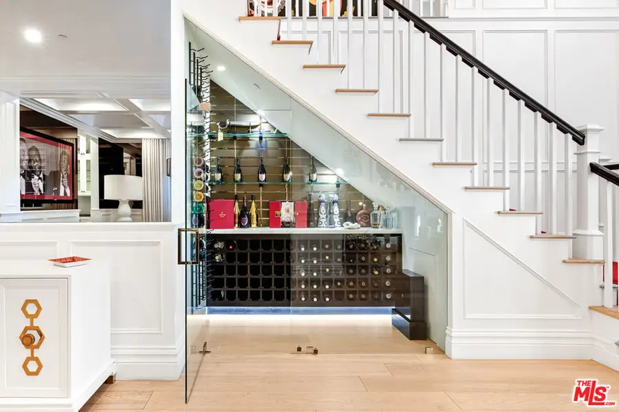 5000 Petit Avenue, Encino, CA 91436 - #3