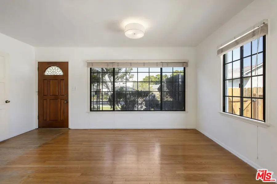 4401 Mentone Avenue, Culver City, CA 90232 - #3