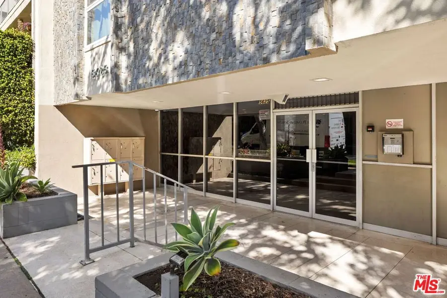 5625 Windsor Way #211, Culver City, CA 90230 - #3
