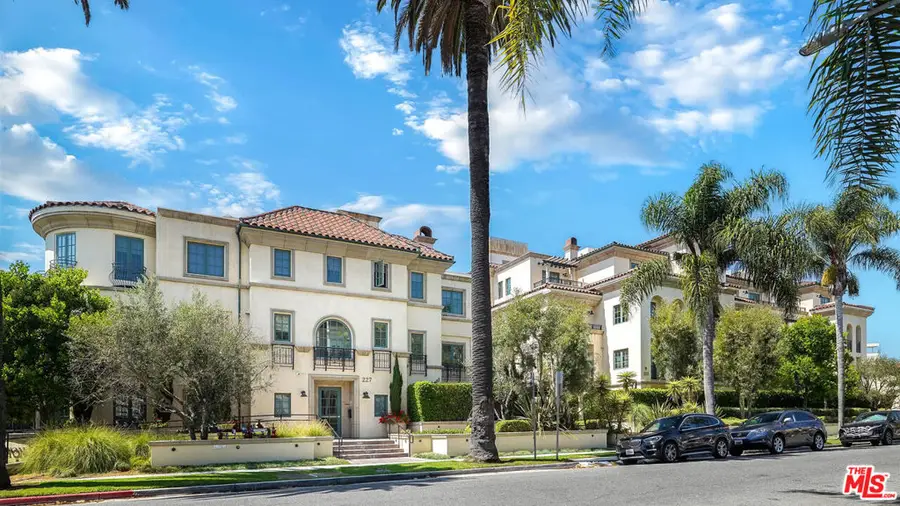 225 S Hamilton Drive #102, Beverly Hills, CA 90211 - #3