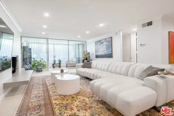 10633 Kinnard Avenue #14, Los Angeles, CA 90024