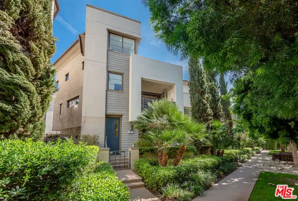 5821 N Lantern Court, Los Angeles, CA 90094