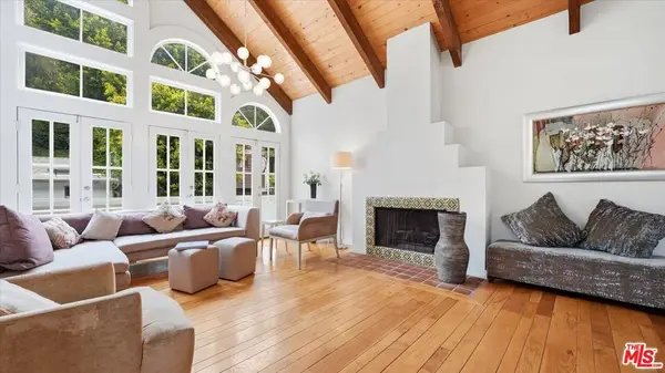 9856 Portola Drive, Beverly Hills, CA 90210