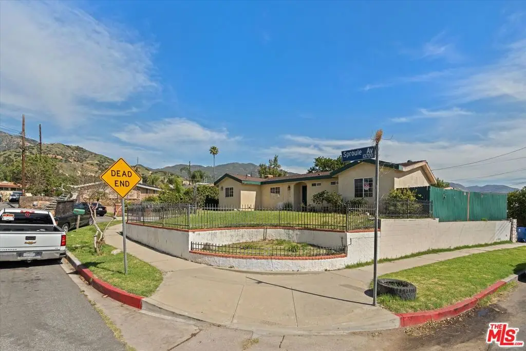13770 Sproule Avenue, Sylmar, CA 91342 - #1