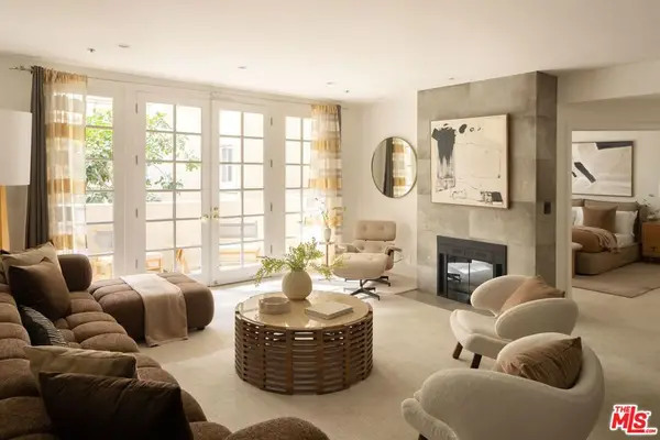 575 S Barrington Avenue #204, Los Angeles, CA 90049