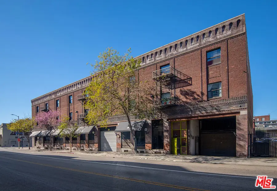 215 S Santa Fe Avenue #6, Los Angeles, CA 90012 - #3