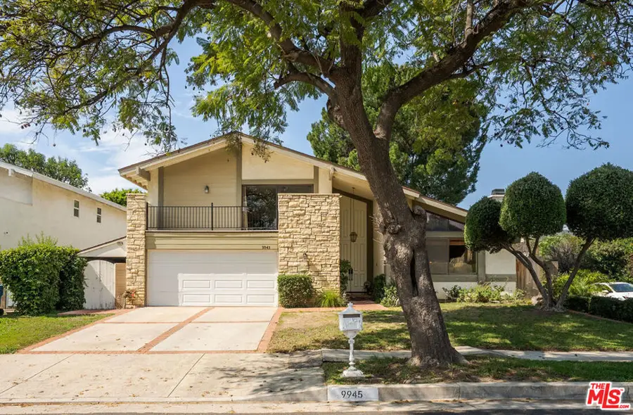 9945 Glade Avenue, Chatsworth, CA 91311 - #3