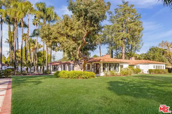 18625 Wells Drive, Tarzana, CA 91356