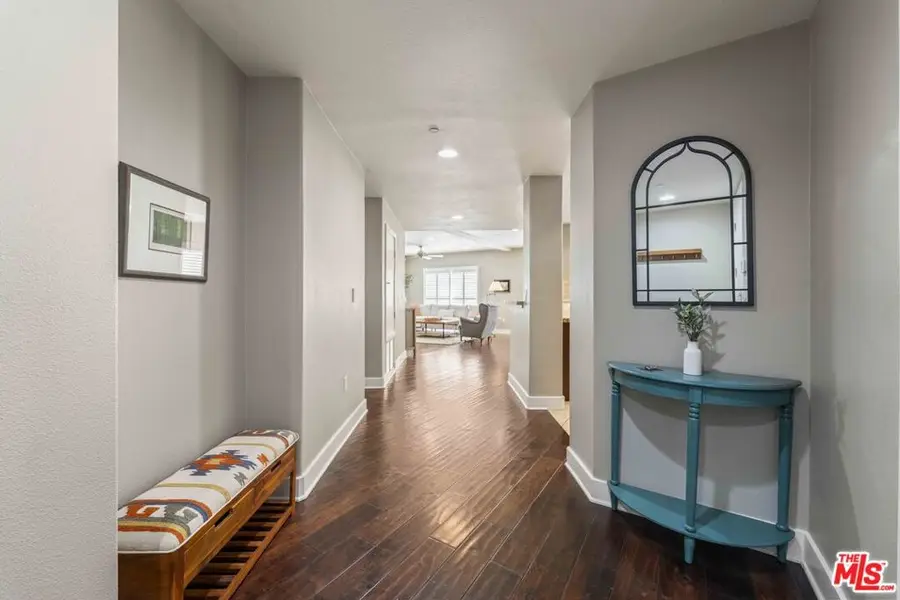 11115 Acama Street #107, Studio City, CA 91602 - #2