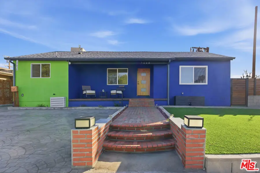 17660 Martha Street, Encino, CA 91316 - #2