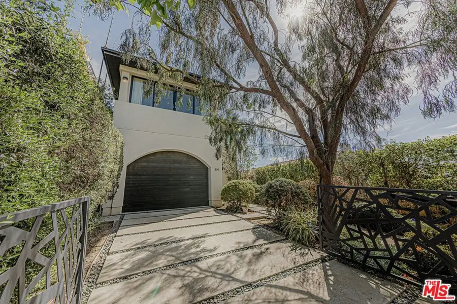 310 N Lucerne Boulevard, Los Angeles, CA 90004 - #2