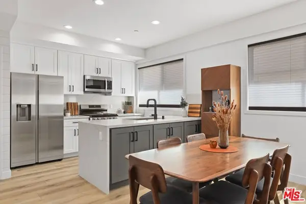 14665 W Sara Lane, Panorama City, CA 91402