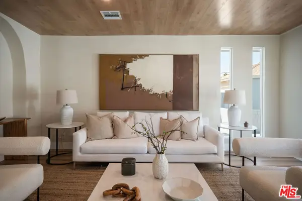 17643 Haynes Street, Van Nuys, CA 91406