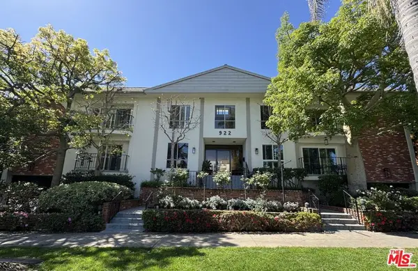 922 14th Sreet #111, Santa Monica, CA 90403