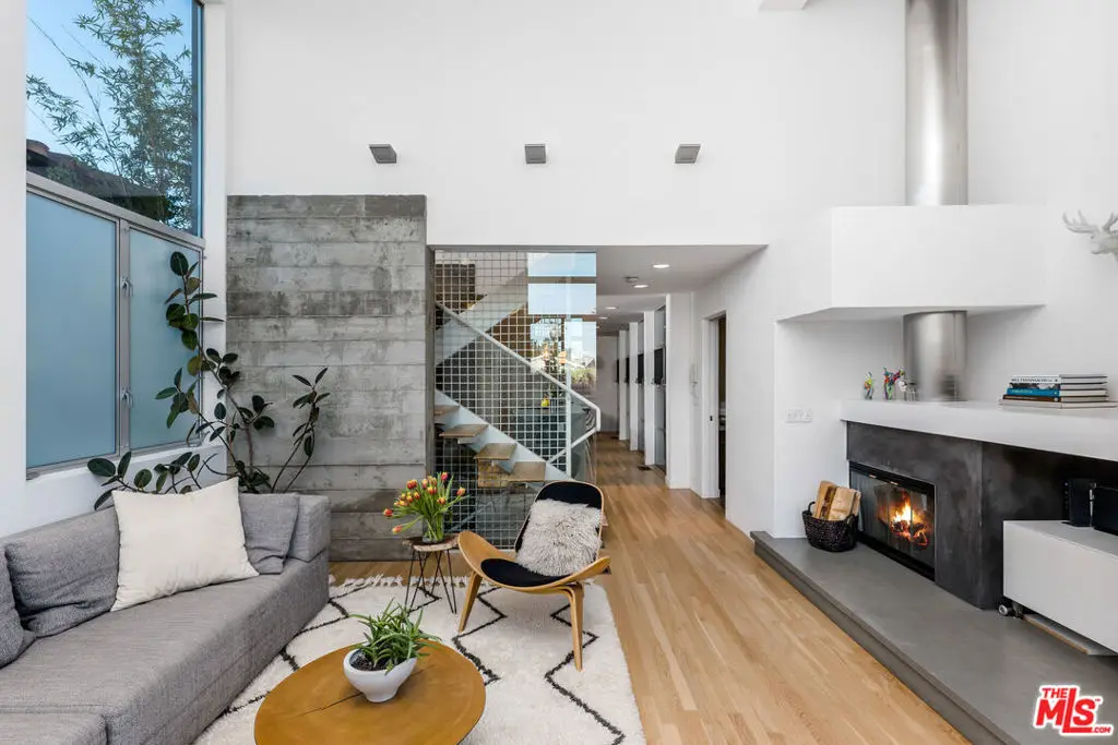 552 Grand Boulevard, Venice, CA 90291 - #1