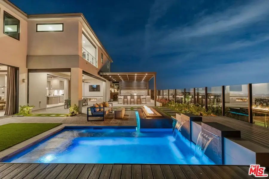 20524 W Shelley Lane, Porter Ranch, CA 91326 - #2