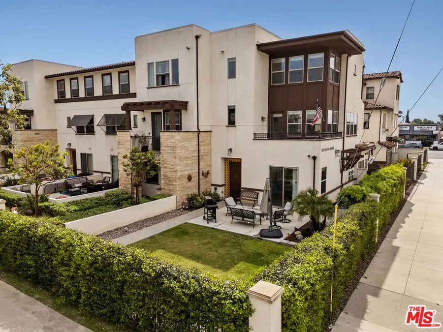 15812 Santa Ana Avenue #1, Bellflower, CA 90706 - #2