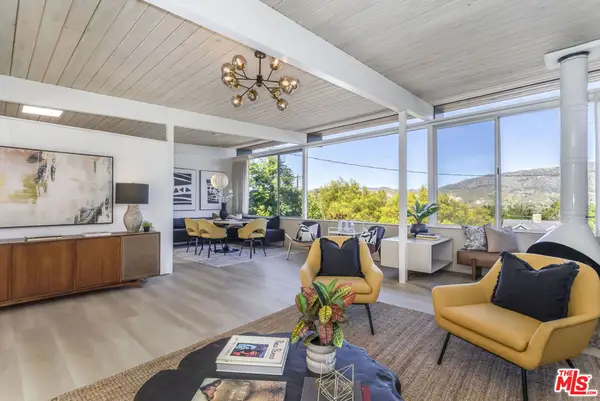 8554 Day Street, Sunland, CA 91040