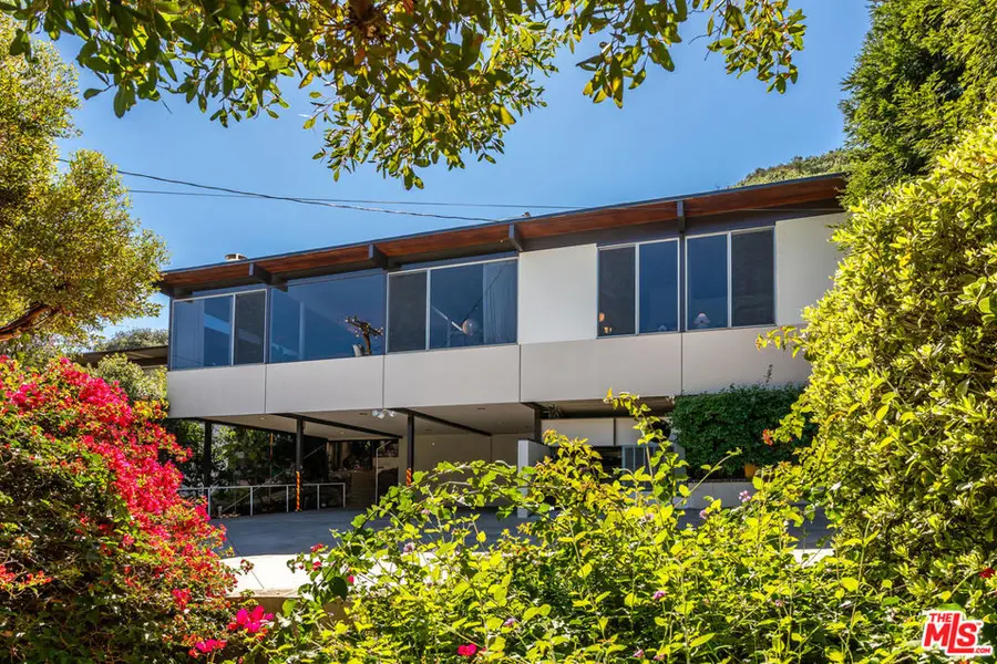 8554 Day Street, Sunland, CA 91040 - #2