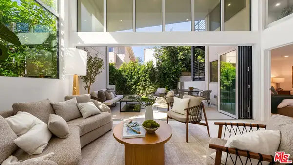 621 N Kings Road #2, West Hollywood, CA 90048