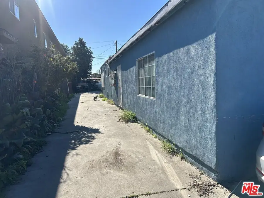 124 E 76th Street, Los Angeles, CA 90003 - #2