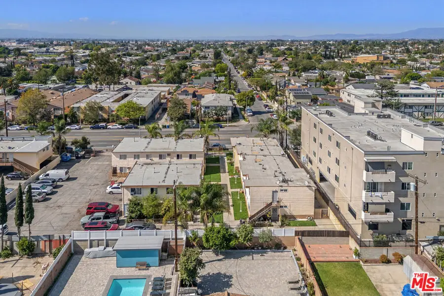 7442 Vineland Avenue, Sun Valley, CA 91352 - #3