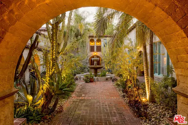 1838 Grace Avenue, Los Angeles, CA 90028