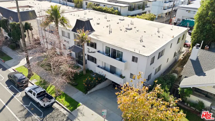 1042 6th Street, Santa Monica, CA 90403 - #2