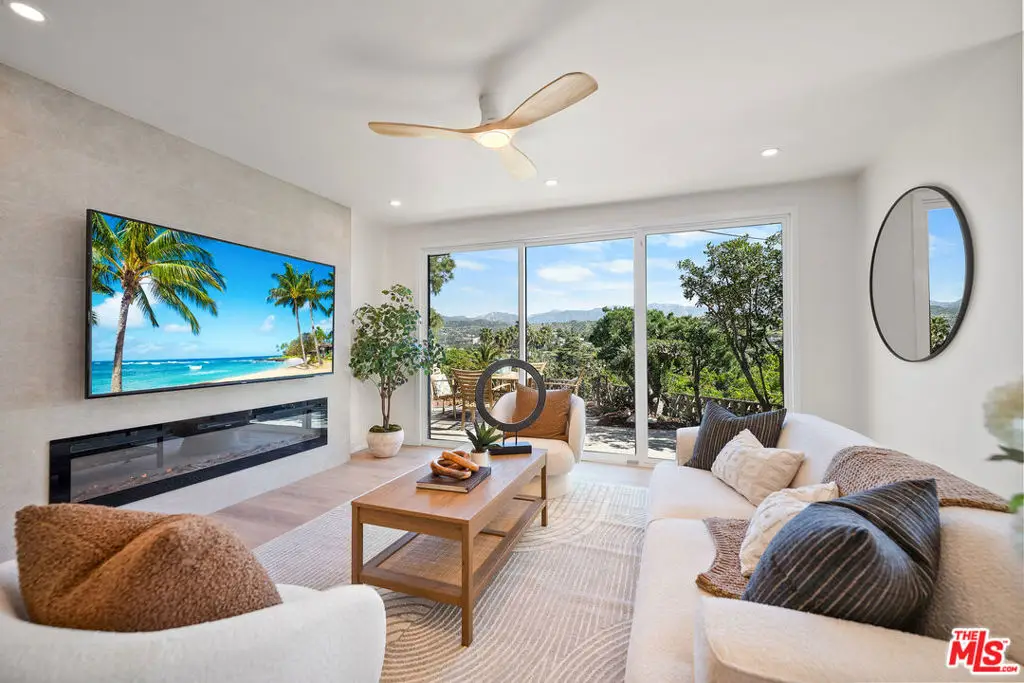 3260 Sagamore Way, Los Angeles, CA 90065 - #1