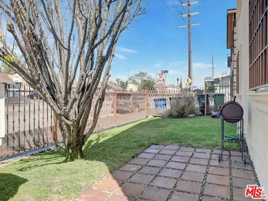 8110 S San Pedro Street, Los Angeles, CA 90003 - #3