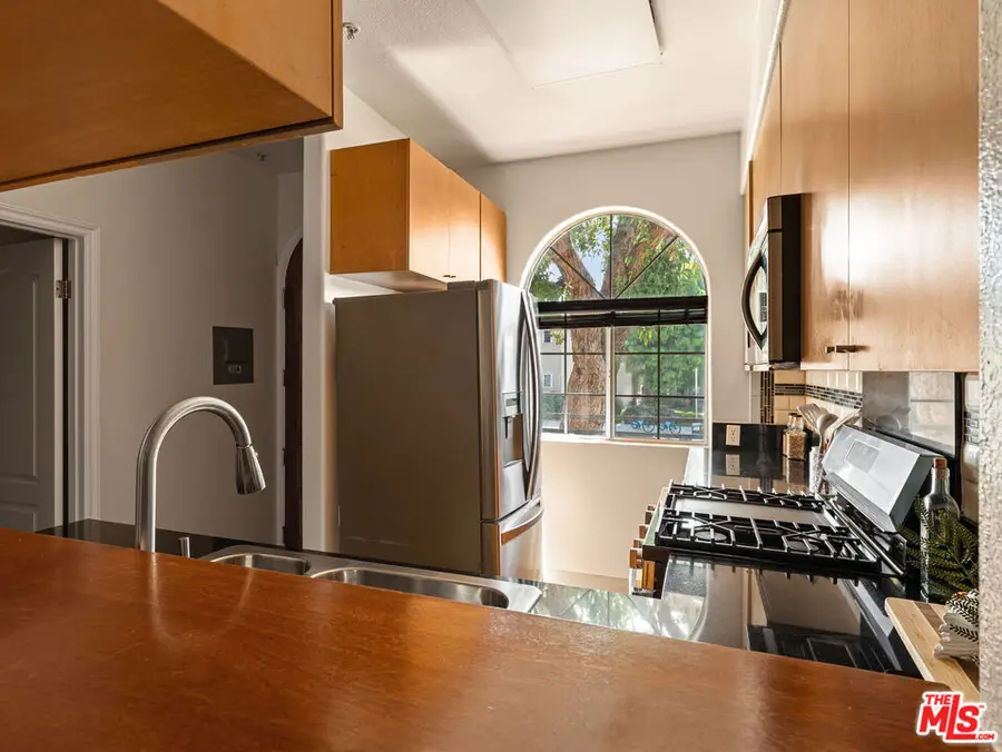 1457 S Centinela Avenue #6, Santa Monica, CA 90404 - #2